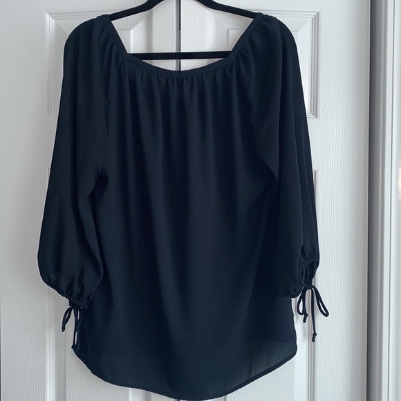 Banana Republic Blouse - Picture 4 of 4